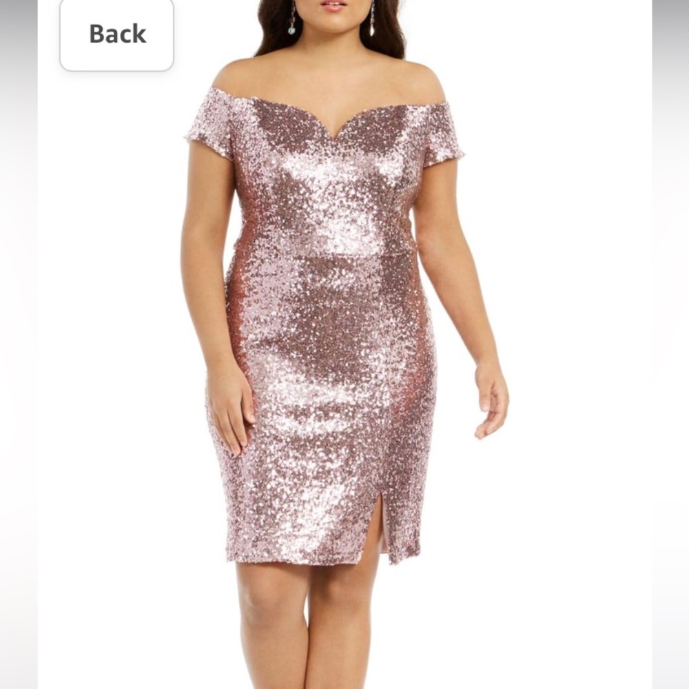 Like New Plus size Cocktail Party Dress. Worn once.